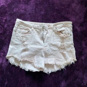 Light pink ripped Jean shorts